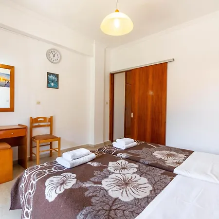 Mires House 11 Apartament Agios Gordios (Corfu)